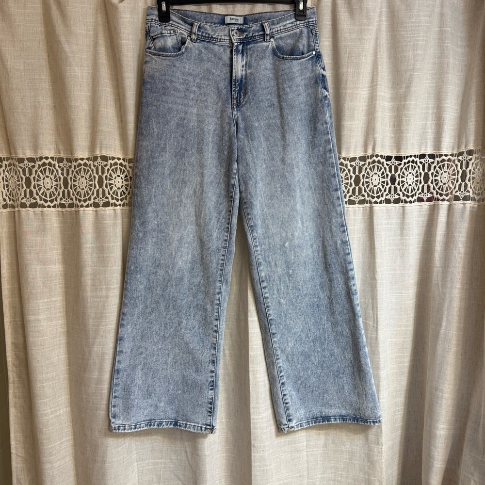 Kensie Wide Leg Jeans